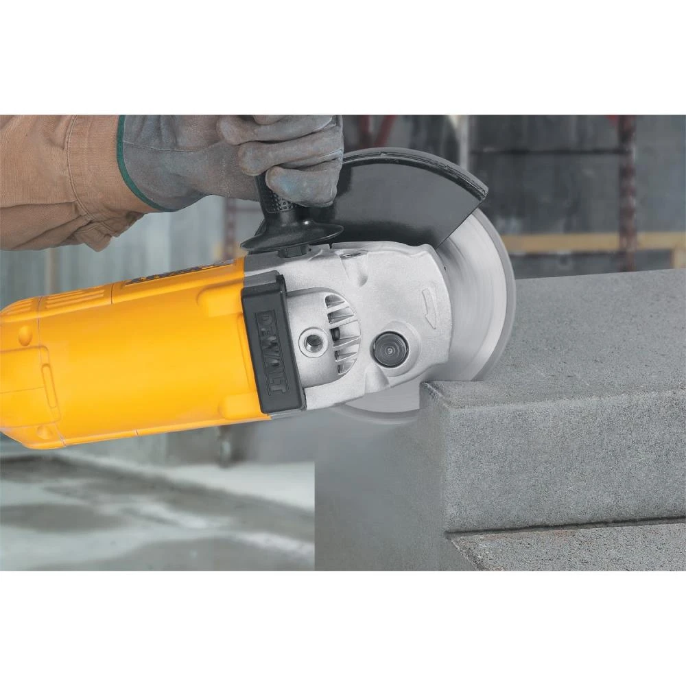 DEWALT XP 7-in Wet/Dry Segmented Turbo Rim Diamond Saw Blade 3 DEWALT XP 7-in Wet/Dry Segmented Turbo Rim Diamond Saw Blade -DeWALT 09508617