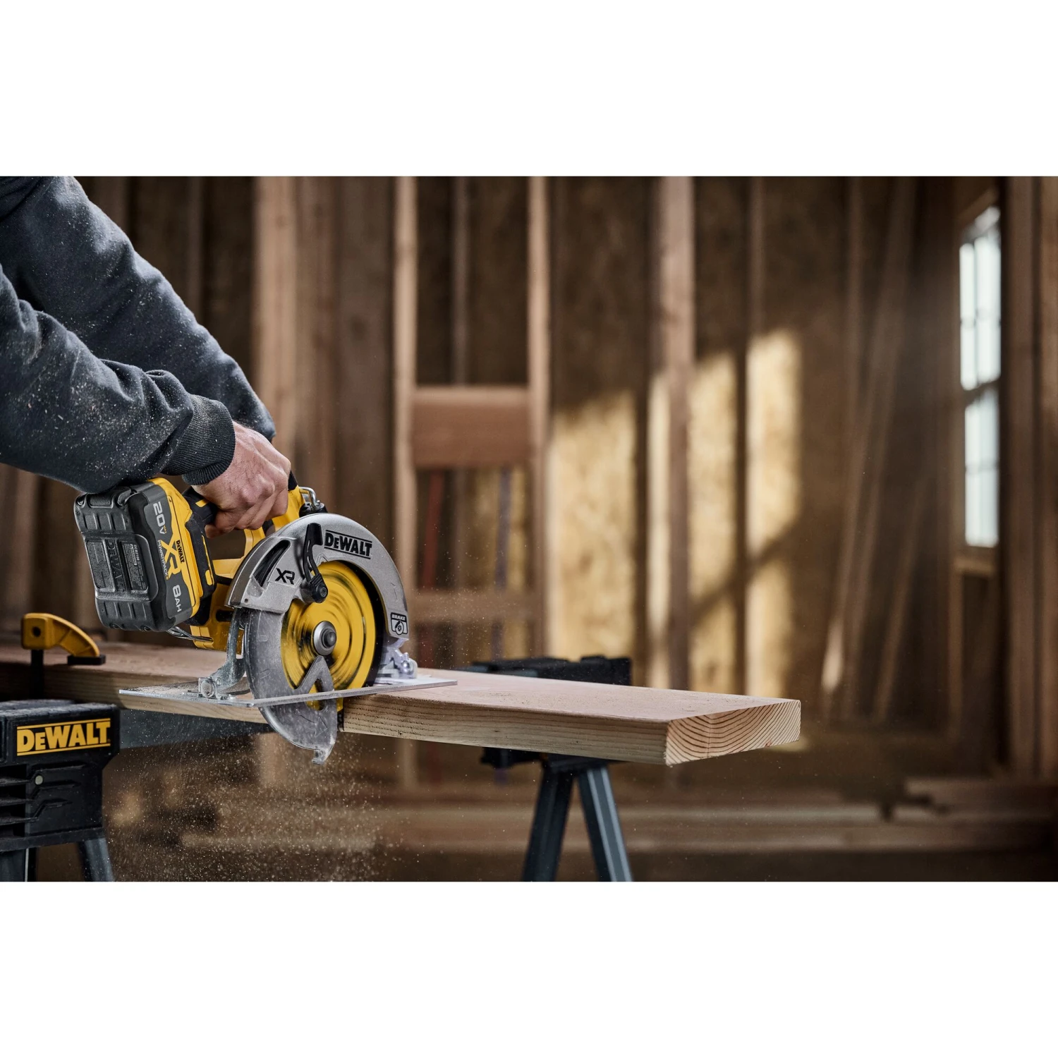 DEWALT XR 20-volt Max 7-1/4-in Brushless Cordless Circular Saw (Battery Not Included And Charger Not Included) 16 DEWALT XR 20-volt Max 7-1/4-in Brushless Cordless Circular Saw (Battery Not Included And Charger Not Included) -DeWALT 67024727