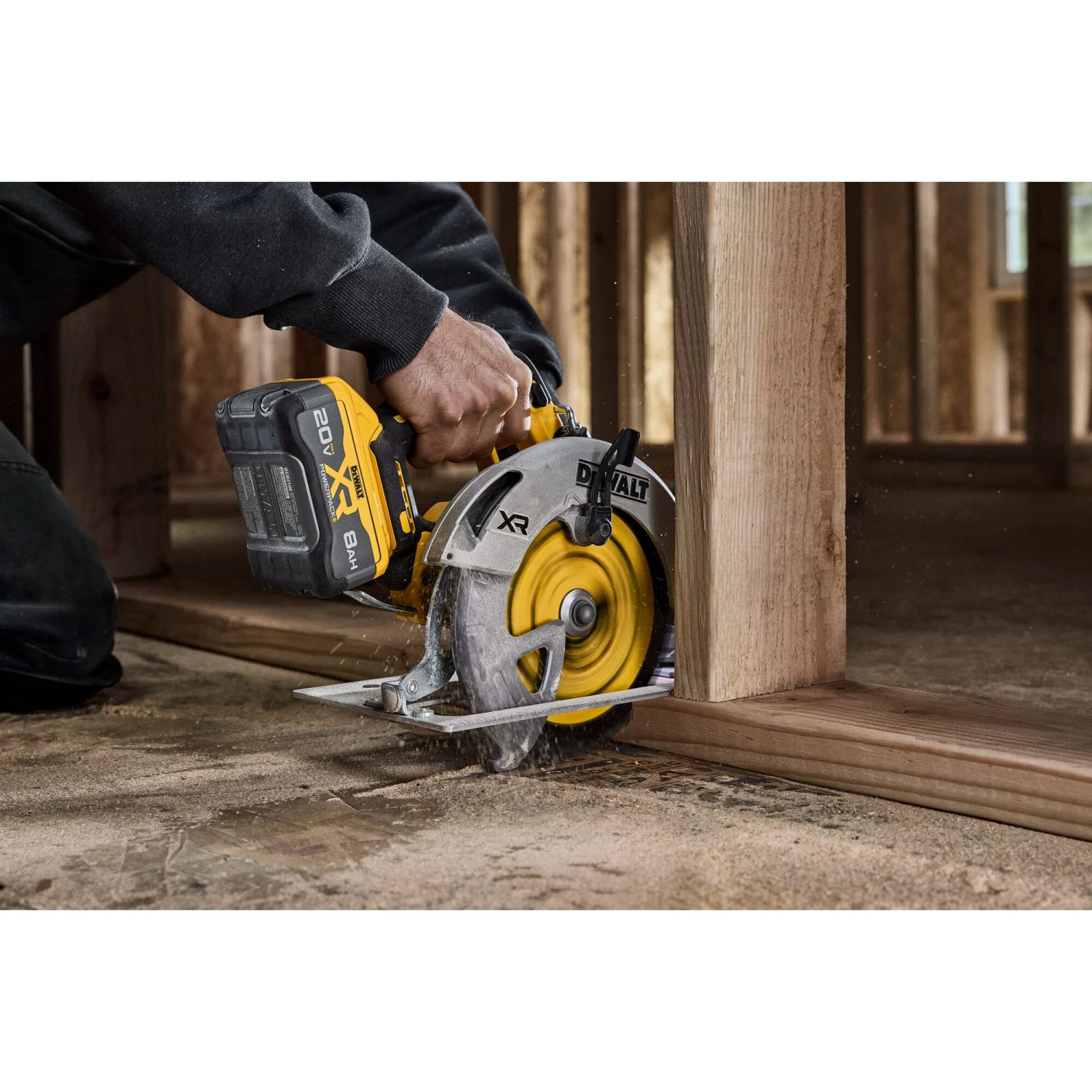 DEWALT XR 20-volt Max 7-1/4-in Brushless Cordless Circular Saw (Battery Not Included And Charger Not Included) 15 DEWALT XR 20-volt Max 7-1/4-in Brushless Cordless Circular Saw (Battery Not Included And Charger Not Included) -DeWALT 67024728