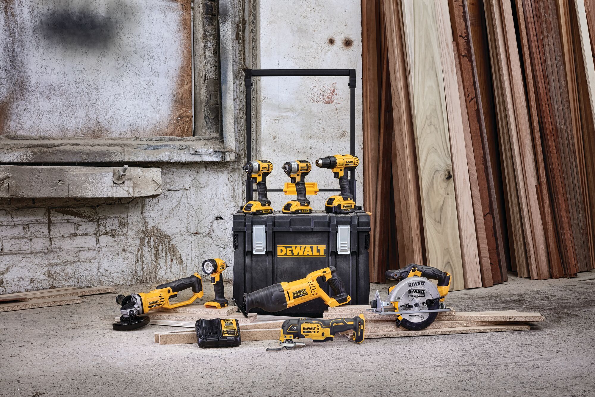 DeWALT -DeWALT cecbd3bec1f418e988ccd26f662806d2e1d72d11a4a09 rIQ0oJ